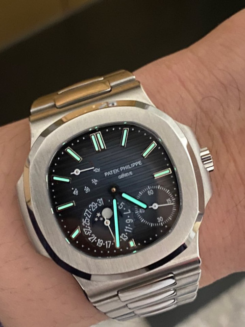 노틸러스 컴플리케이션 문페이즈 블루 다이얼 SS 브레이슬릿 40mm 5712.jpg