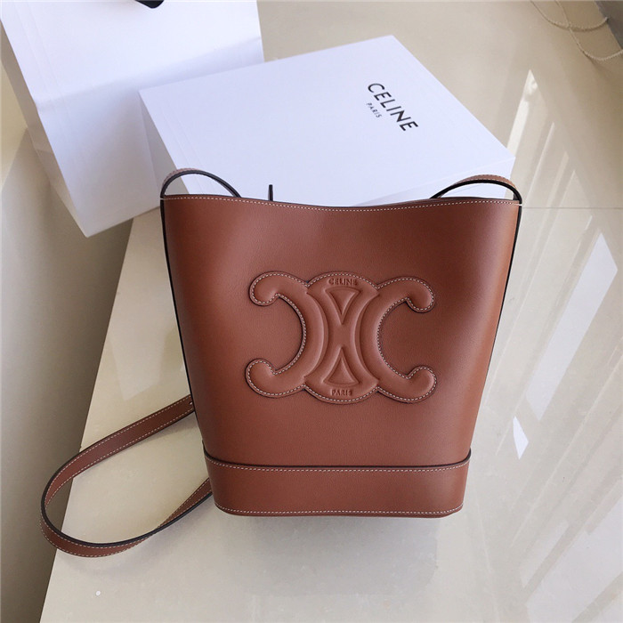  CELINE 셀린느 퀴르 버킷백 C30048