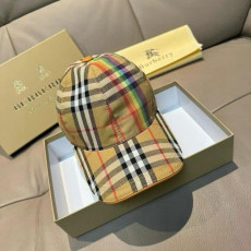BURBERRY 버버리 레인보우 체크모자