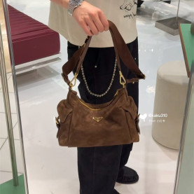 PRADA 프라다 익스플로어 라지 숄더백 1BC264