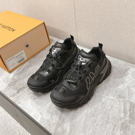 LOUIS VUITTON 루이비통 남성용 스니커즈 L98440 2COLOR