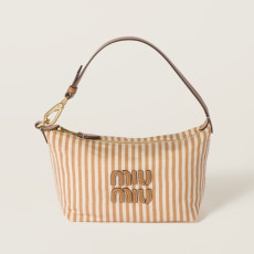 MIUMIU 미우미우 로고 장식 자카드 패브릭 파우치 5NE841 2COLOR