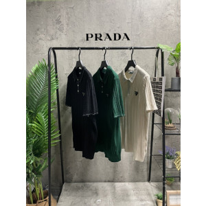 PRADA 프라다 스티치 카라 니트