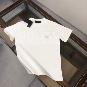 PRADA 프라다 삼각로고 라운드 티셔츠