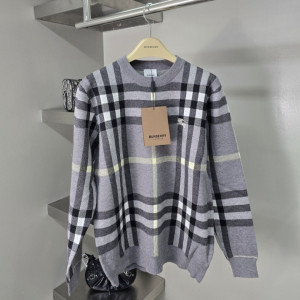 BURBERRY 버버리 체크 자수 니트