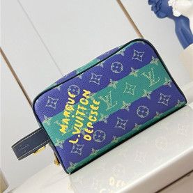 LOUIS VUITTON 루이비통 락커 돕 키트 파우치백 M25902