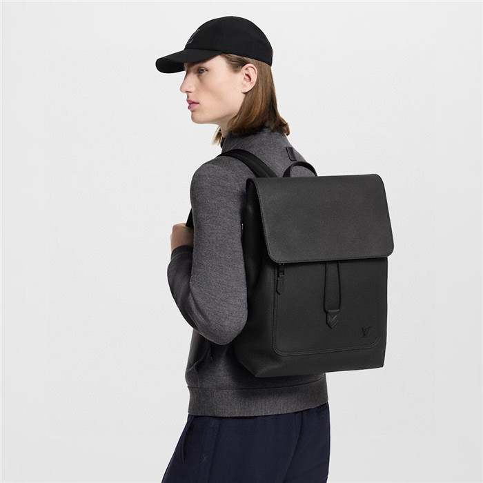 LOUIS VUITTON 루이비통 패스트라인 백팩 M15262