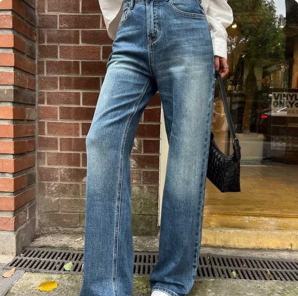 ●9월 판매 13위● LOEWE 로에베 패치 스트레이트 데님