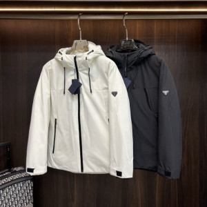 PRADA 프라다 메탈 플레이트 윈드 다운 패딩 2COLOR