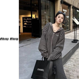 MIUMIU 미우미우 단가라 레터링 니트 후드집업 2COLOR