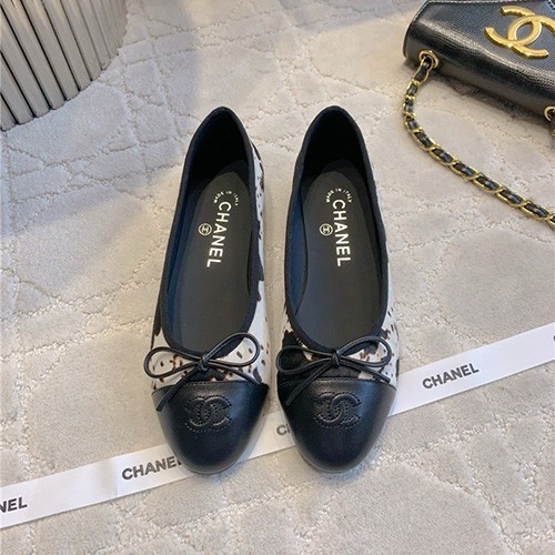 CHANEL 샤넬 여성용 단화 C46456