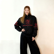 BALENCIAGA 발렌시아가 라이언 크럽 셔링 봄버 자켓