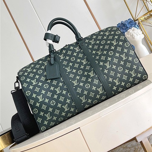 LOUIS VUITTON 루이비통 키폴 반둘리에 50 M27179