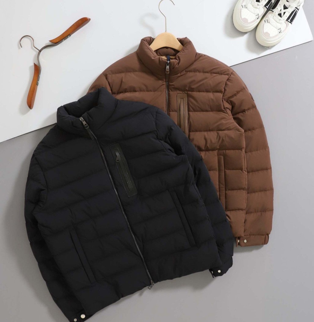 MONCLER 몽클레어 로리올 후드 숏 다운 자켓