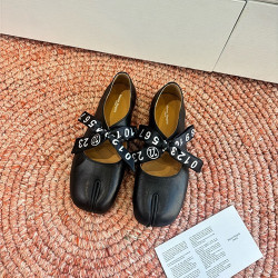 MAISON MARGIELA 메종마르지엘라 여성용 단화 M29484 2COLOR