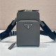 PRADA 프라다 브러시드 스마트폰 케이스백 2ZH126