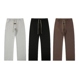 FEAR OF GOD 피어오브갓 에센셜 910 패치 플리스 스웨트 팬츠