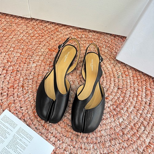 MAISON MARGIELA 메종마르지엘라 여성용 샌들 M88668 2COLOR