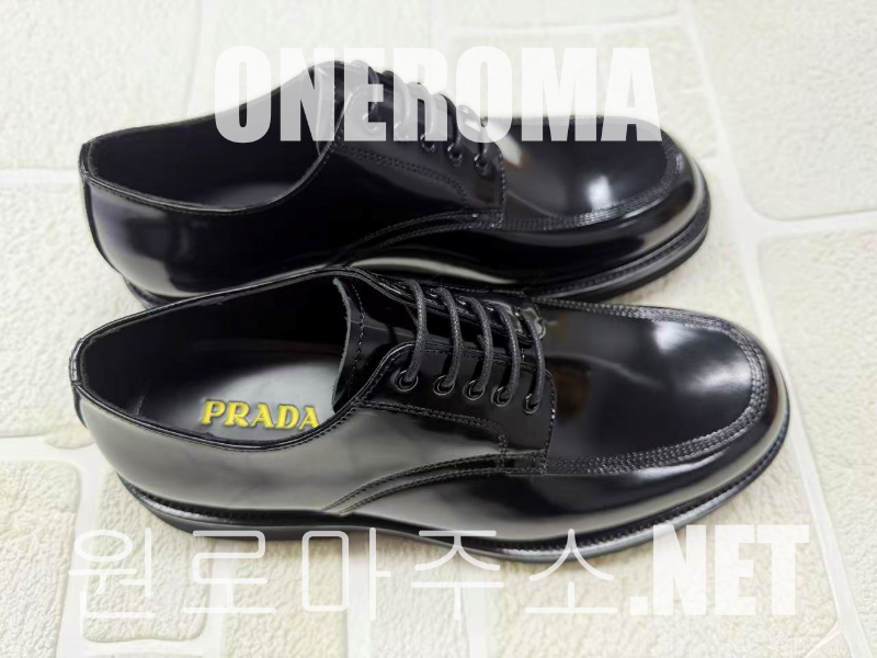 김*일 고객님 프라다 브러시드 레더 더비 슈즈 블랙