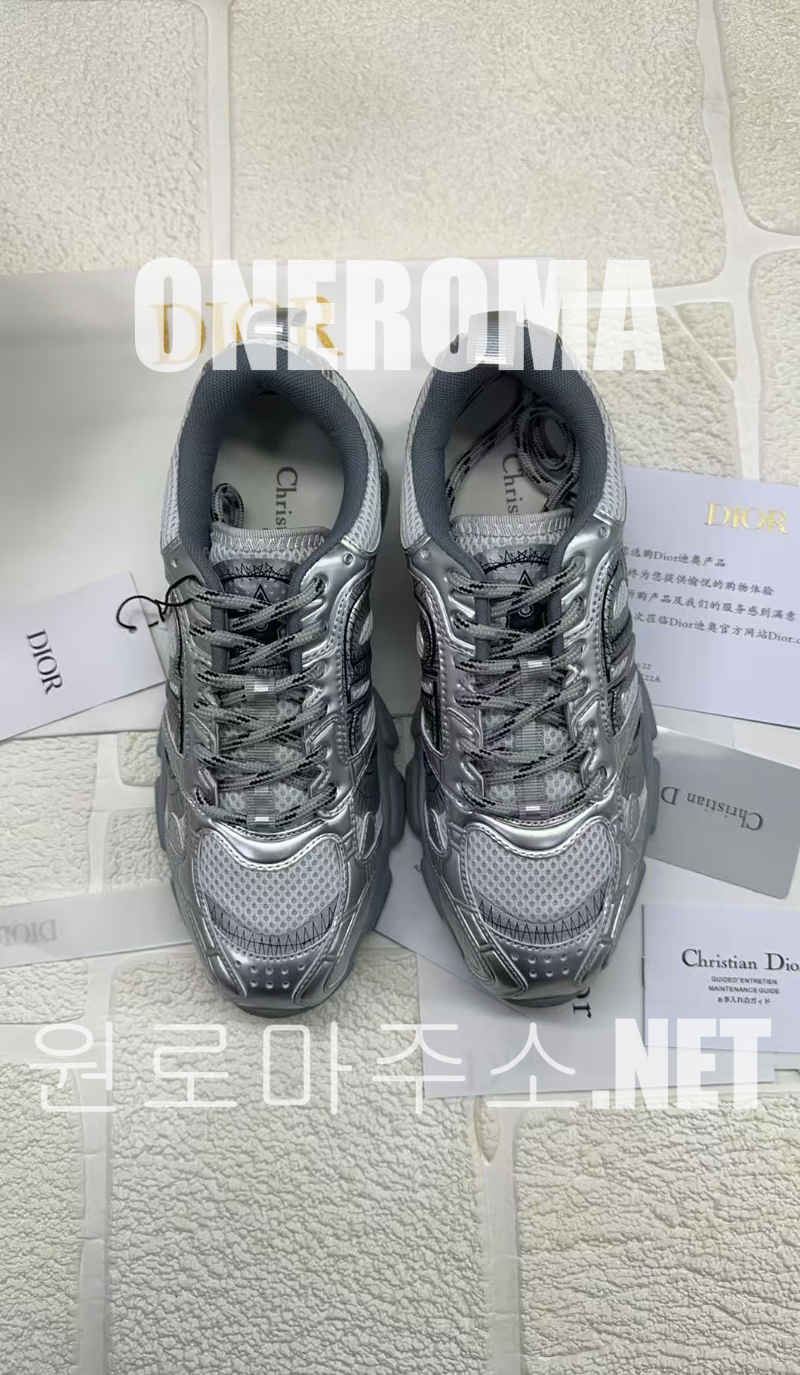 김*현 고객님 디올 크로노 스니커즈