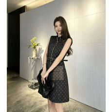 LOUIS VUITTON 루이비통 33048 모노그램 모티프 집업 원피스 2COLOR
