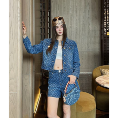 LOUIS VUITTON 루이비통 1028 모노그램 데님 자켓
