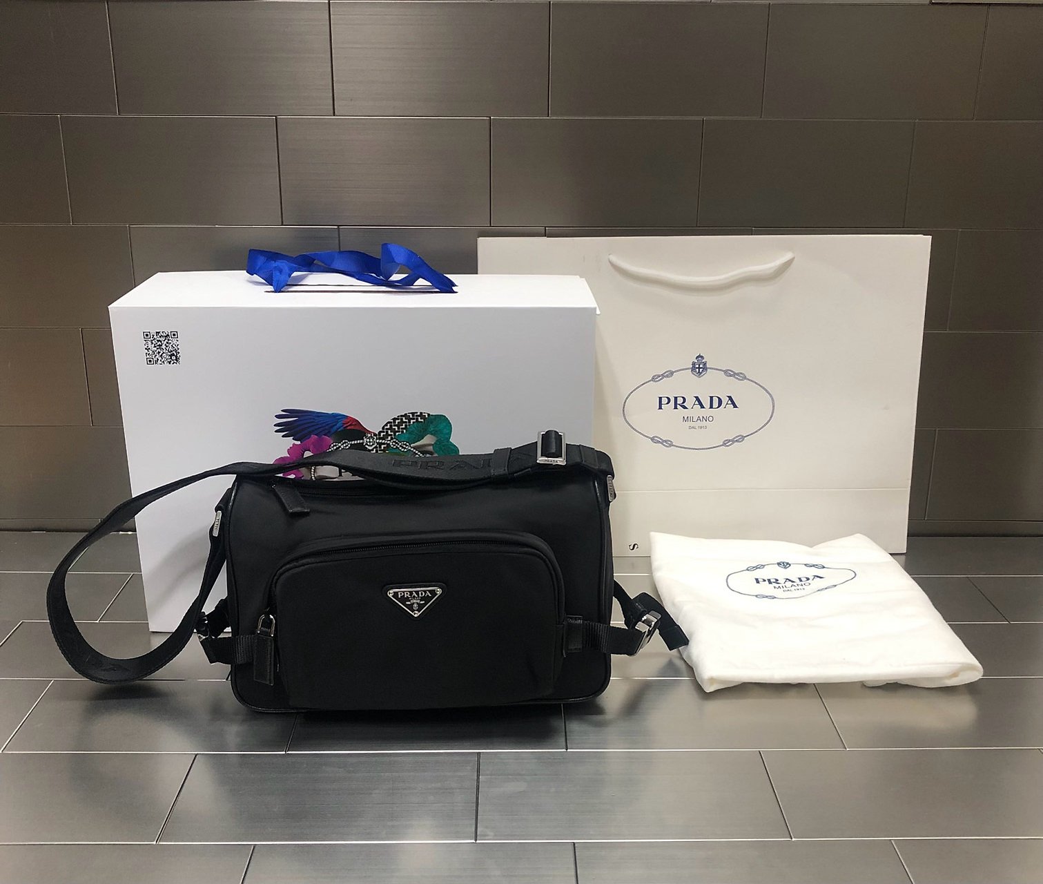 PRADA 프라다 메신저백 2VH192