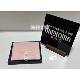 심*진 고객님 프라다 사피아노 레더 반지갑