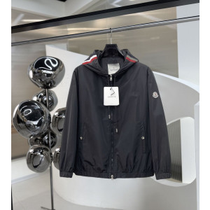 MONCLER 몽클레어 60276 그림퍼스 윈드브레이커