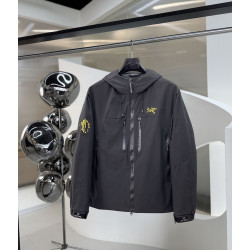 ARC'TERYX 아크테릭스 60270 러시 윈드브레이커