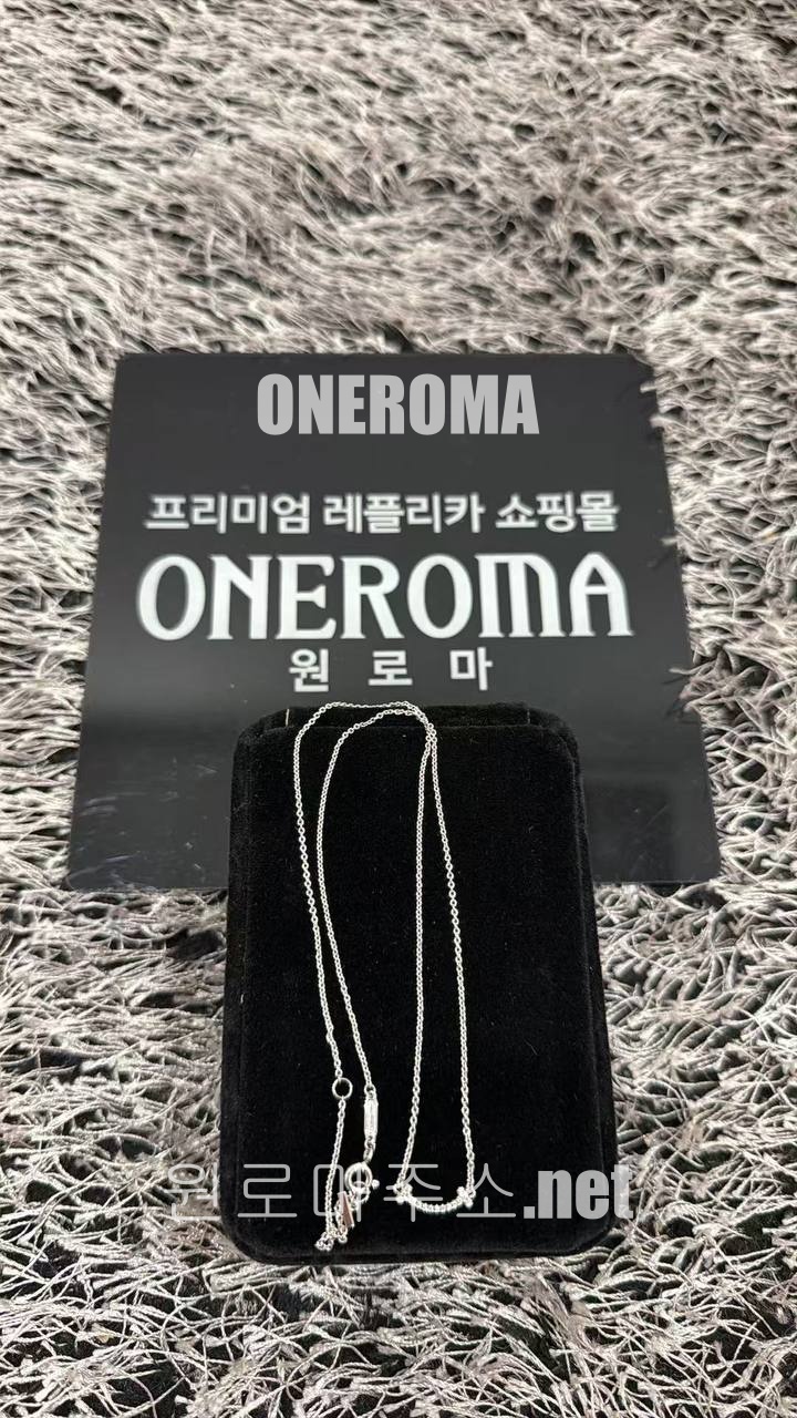 김*호 고객님 티파니앤코 T 스마일 미니 목걸이