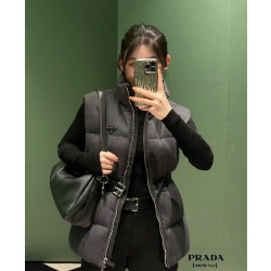 PRADA 프라다 벨트 웨이스트 울 다운 베스트